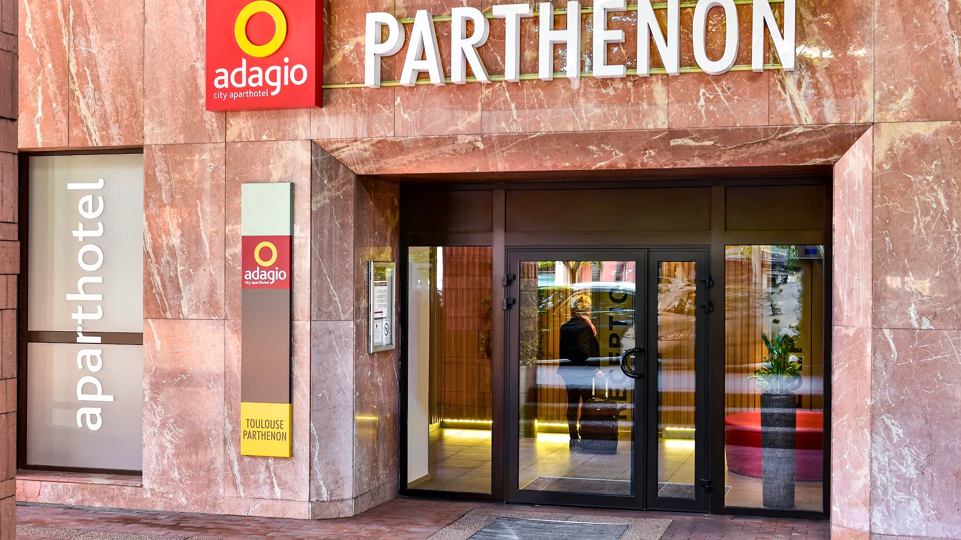 ****  Aparthotel Adagio Toulouse Centre Ramblas Франция